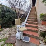 Combien coûte un monte-escalier ? Le guide complet des prix et des options